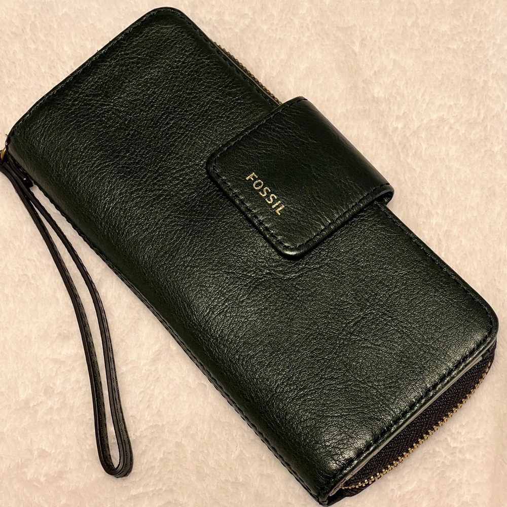 Fossil Madison Zip Clutch Wallet Green